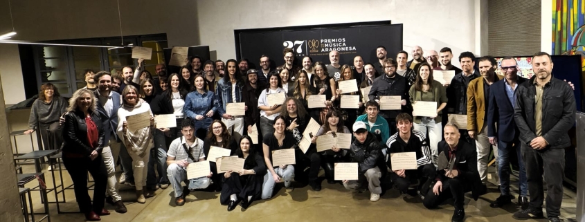 Foto de Familia, de las nominaciones de los 27 Premios de la Música Aragonesa, foto Luis Lorente para Aragón Musical